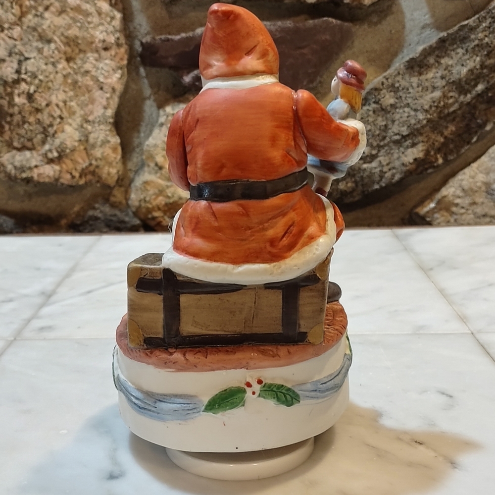 Santa Rotating Music Box - Picture 6 of 8